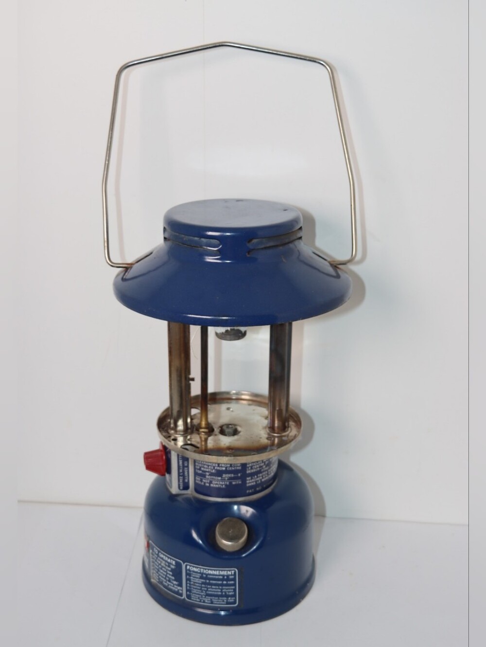 Coleman Deluxe Easi-Lite Lantern (Missing Glass)